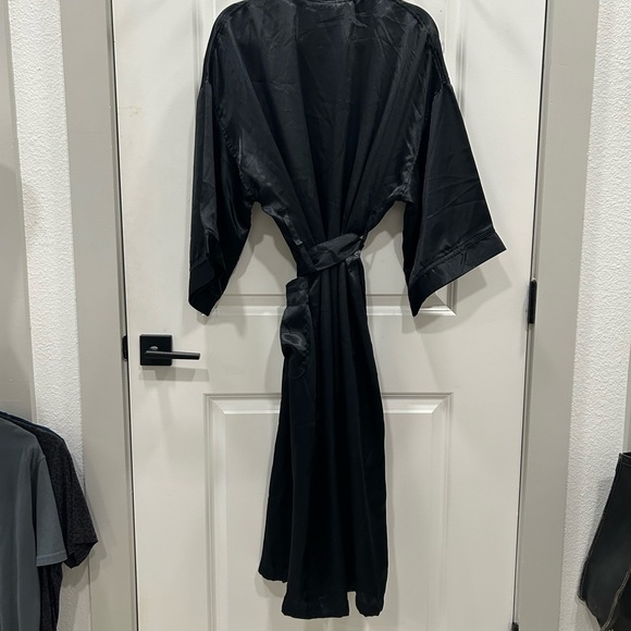 Christian Dior Monsieur Vintage Embroidered Accent Robe Black OS - Picture 7 of 8